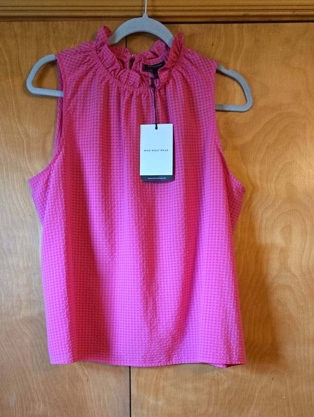 Who What Wear Hot Pink Ruffle-Neck Sleeveless Top